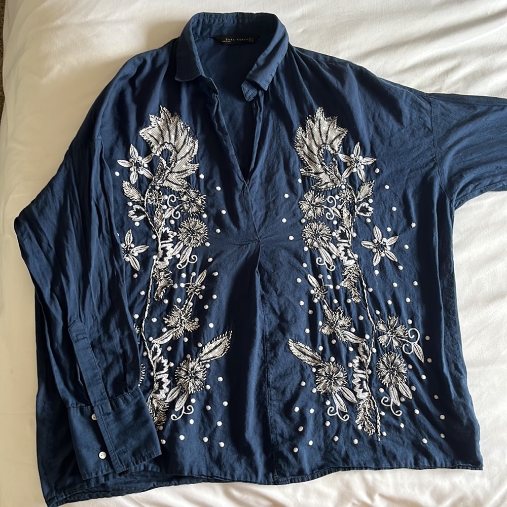 Zara Women’s Embroidered Blouse